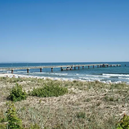Nah Am Meer, Ruhige Lage, Gratis Nutzung Vom Ahoi Erlebnisbad Und Sauna In Sellin - Haus Inselblick 02 Goehren (Ruegen)